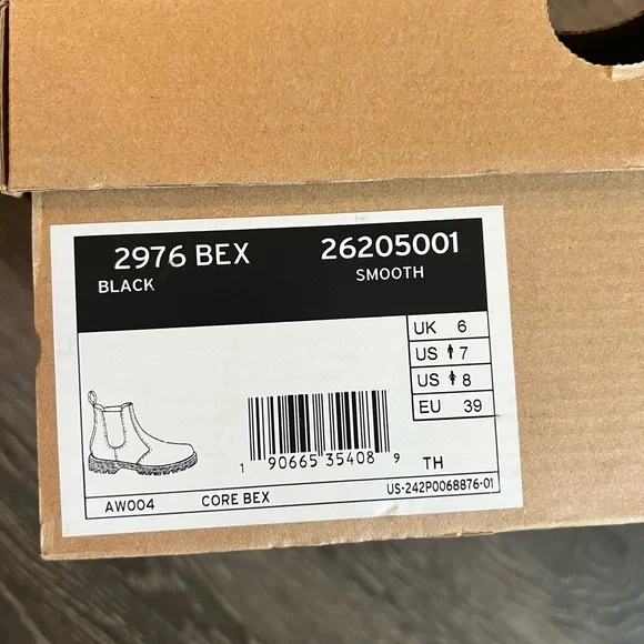 Dr. Martens Black 2976 Bex Smooth Leather Chelsea Boots with Elastic Panels - Picture 4 of 4